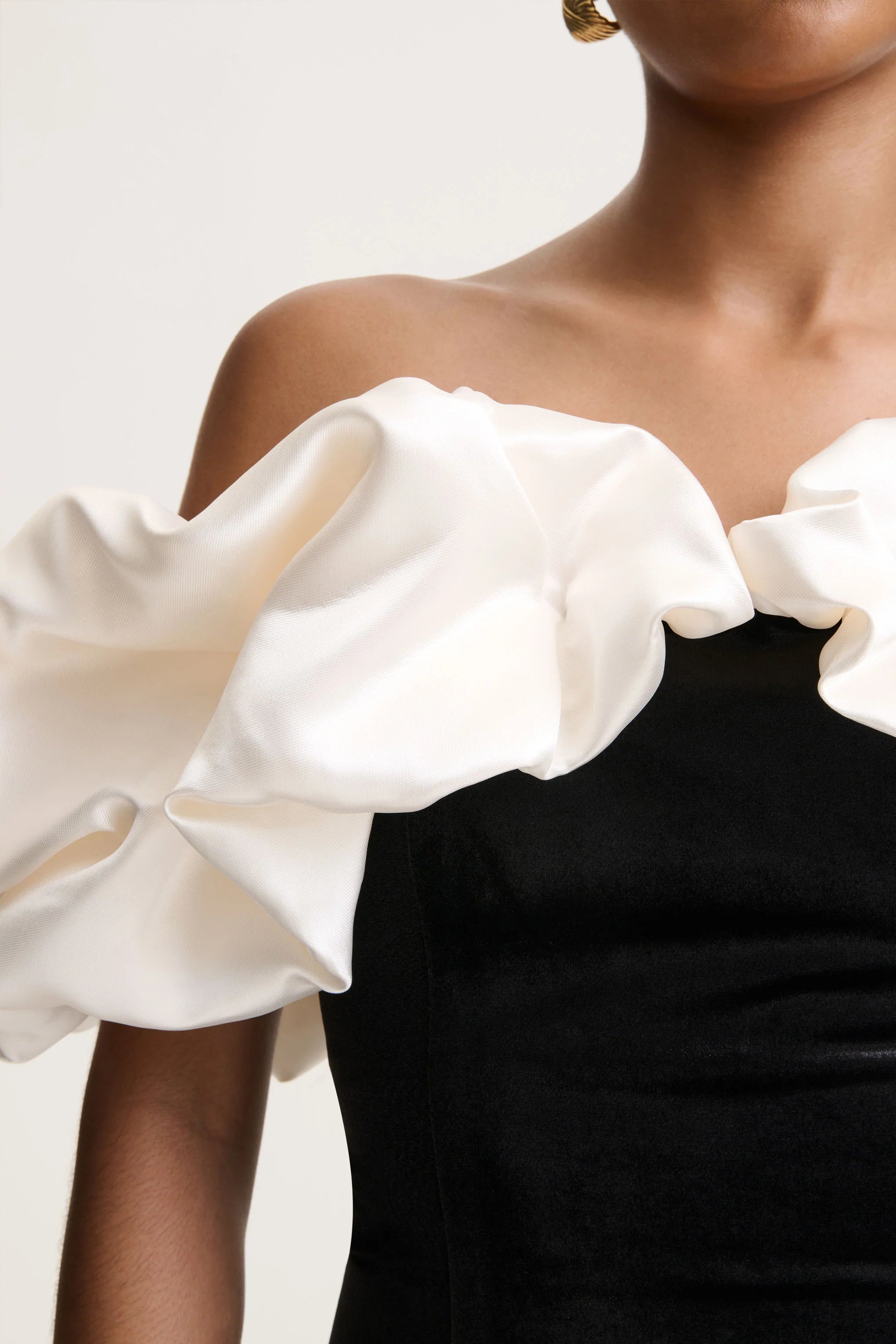 Brynne | Black & Cream Velvet Mini Dress With Satin Puff Sleeves