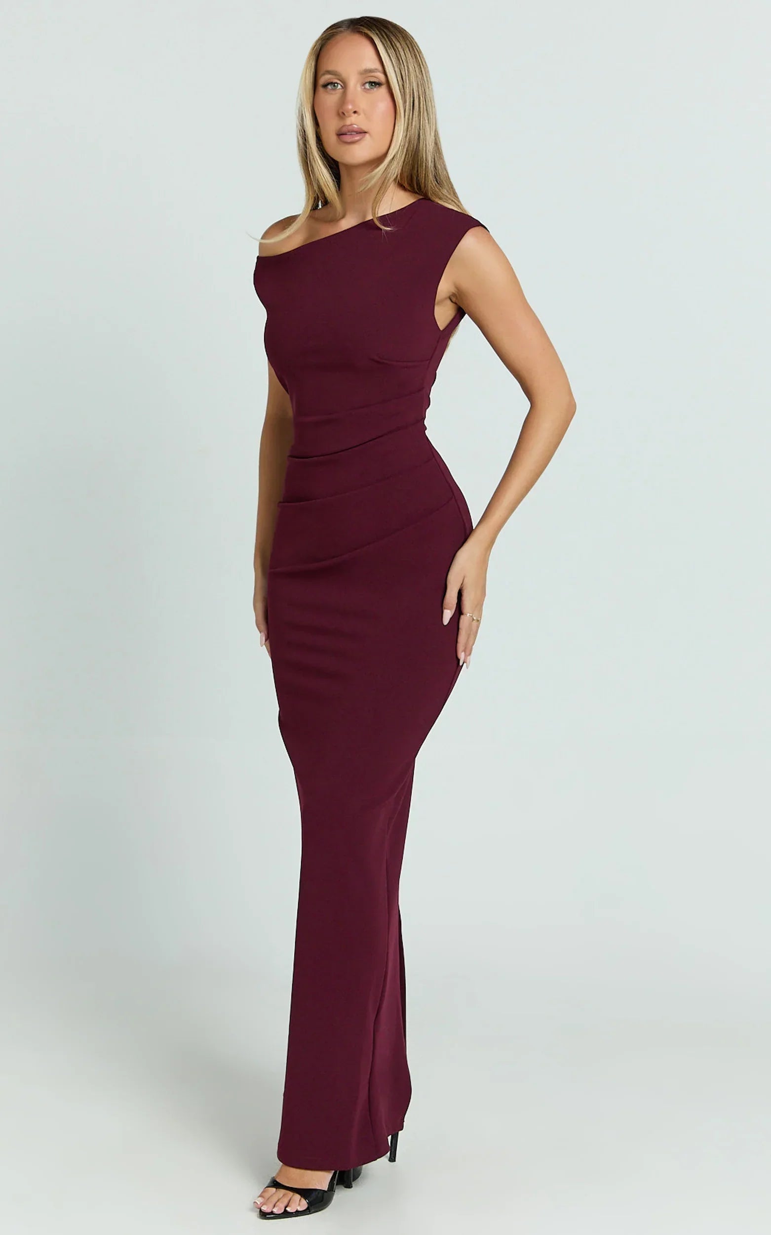 Genie Maxi Dress Off The Shoulder Dress in Wine