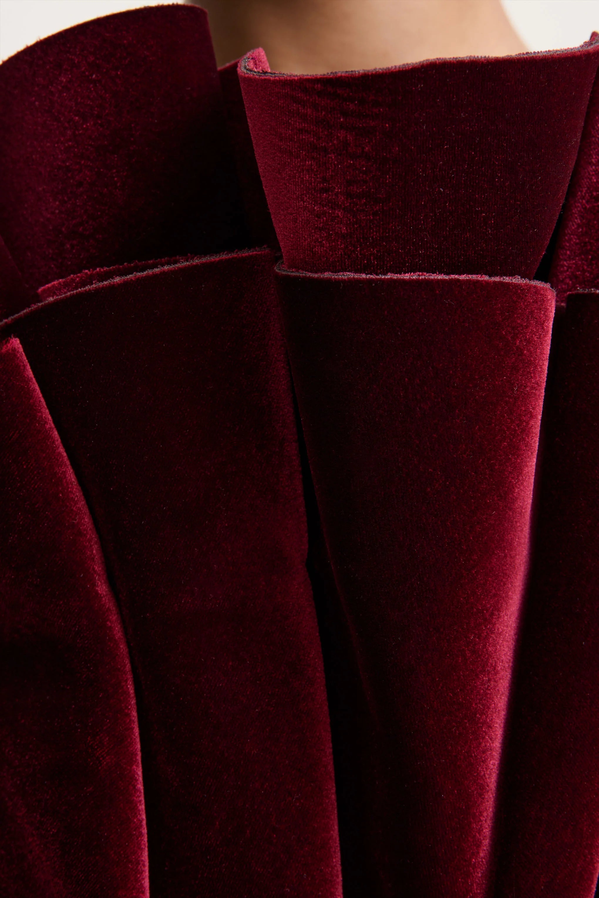 Polly | Burgundy Velvet Ruffled Strapless Mini Dress